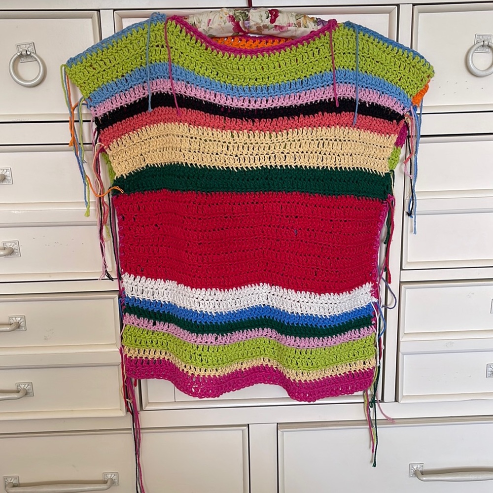 Vintage sleeveless top vest size M